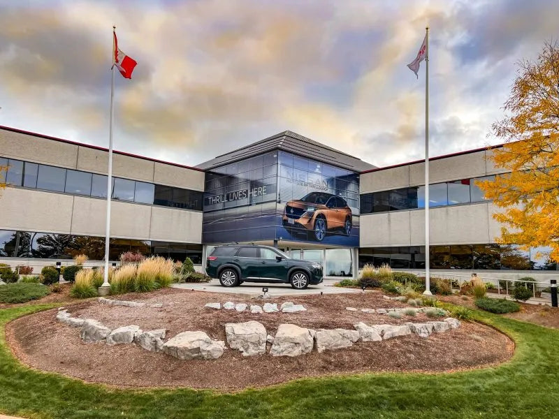 Office Graphics | Nissan Canada Head Office